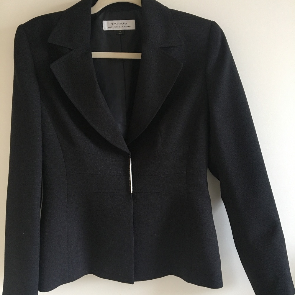 Tahari Suit Set (Jacket and Pants)